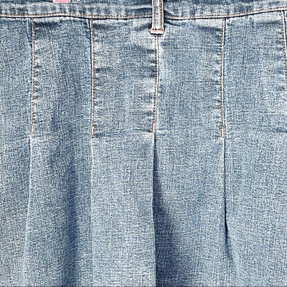 Girls Arizona Jean Company blue denim skirt Size 16 Regular - Picture 4 of 5